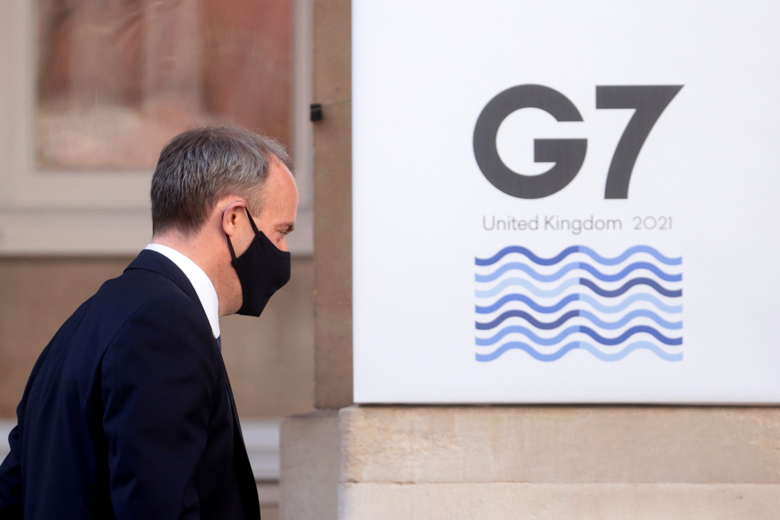 G7