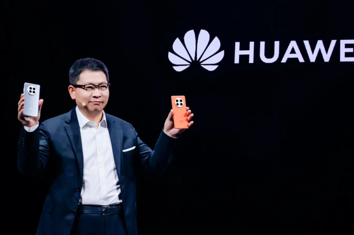 Huawei launches the first smartphone